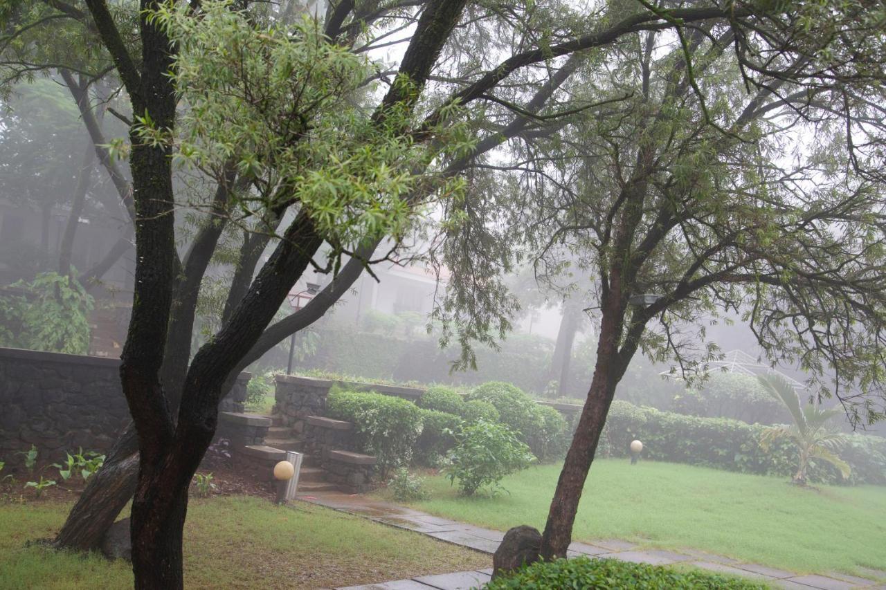 Manas Resort With Petting Zoo, Igatpuri Luaran gambar